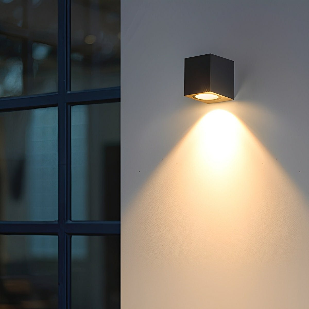 Contemporary Black Aluminum Outdoor Wall Lights | Waterproof LED Garden Lighting for Courtyards and Villa Facades 0
