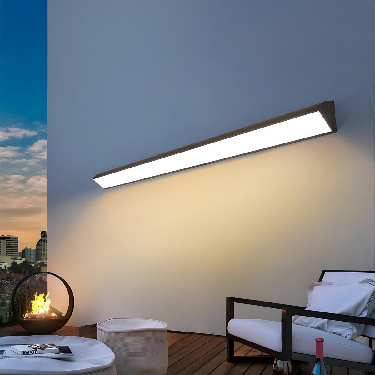 Modern Black Aluminium Outdoor Wall Light | Waterproof LED Strip Fixture for Garden and Patio 1