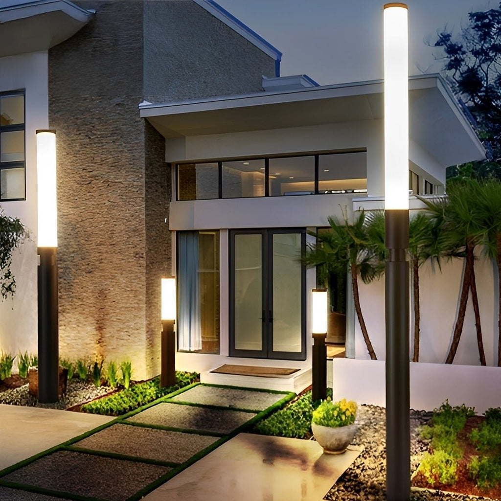 Modern Black Aluminum Outdoor Post Light | Waterproof LED Garden Pillar Lamp for Patios and Walkways 2