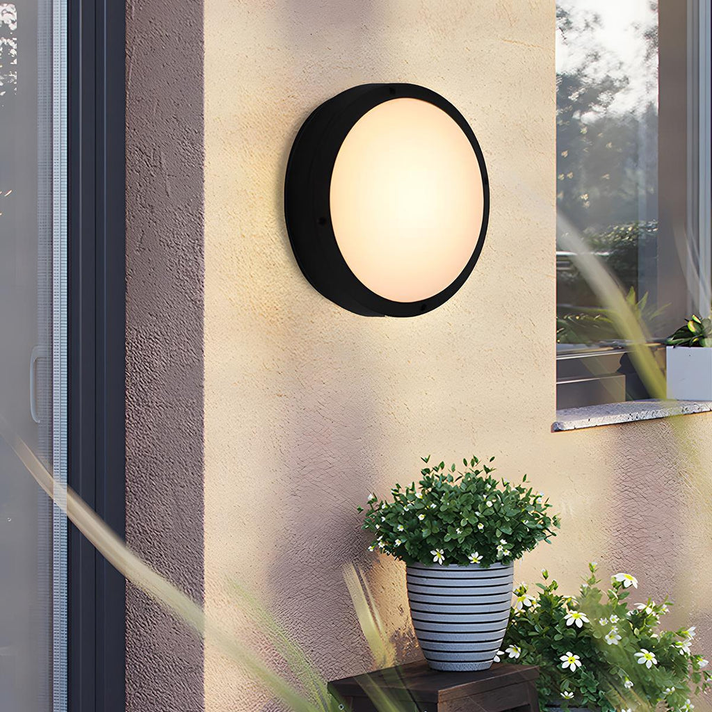 Modern Black Die-Cast Aluminum Outdoor Wall Sconce | Waterproof LED Light for Exterior Use 0