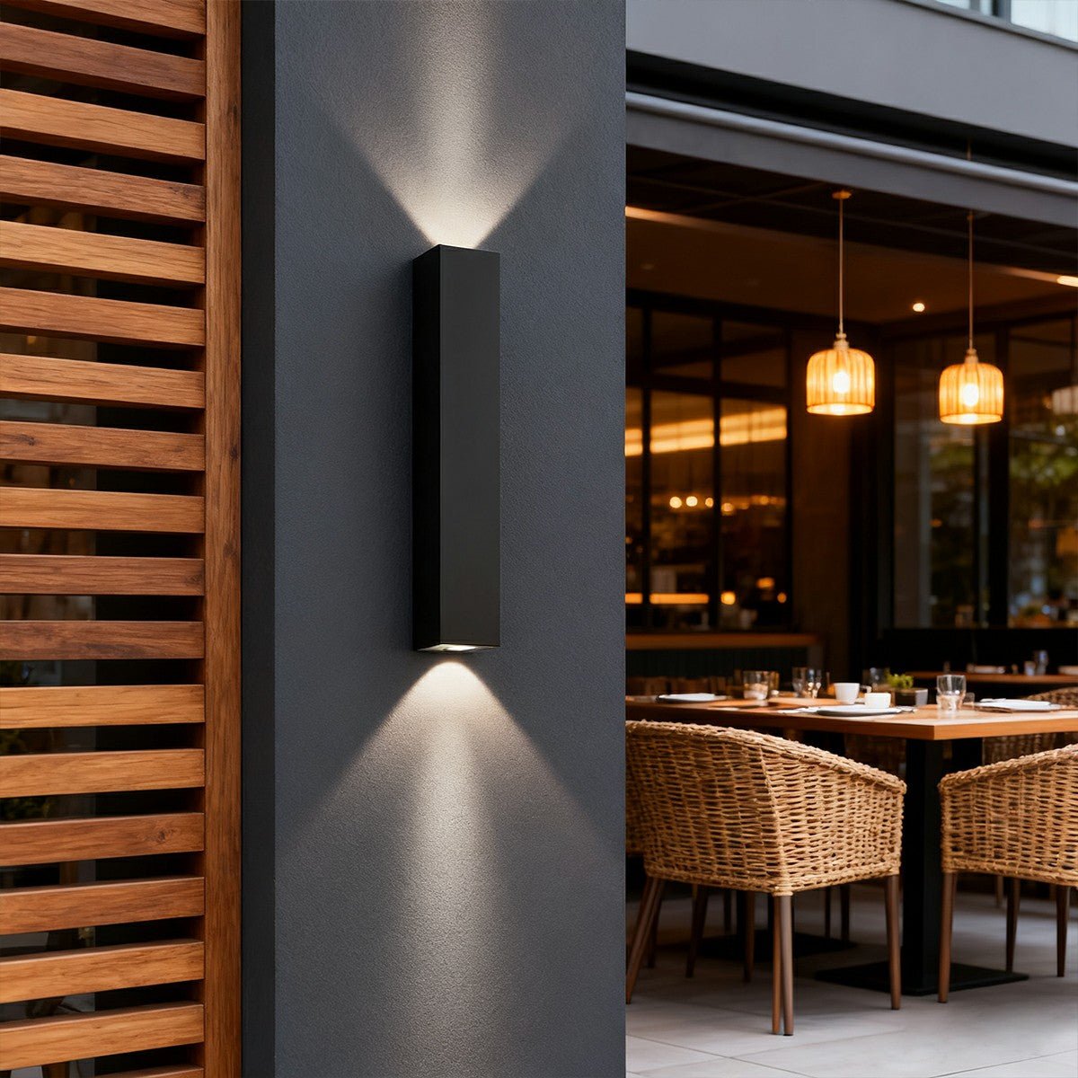 Modern Die-Cast Aluminium Outdoor Wall Sconce | Waterproof LED Light for Exterior Use 2