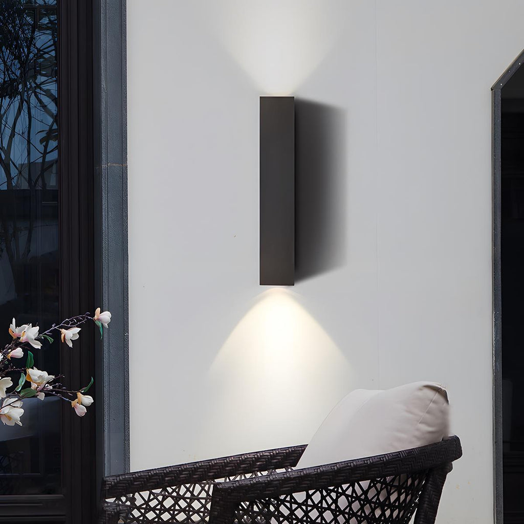 Modern Die-Cast Aluminium Outdoor Wall Sconce | Waterproof LED Light for Exterior Use 8