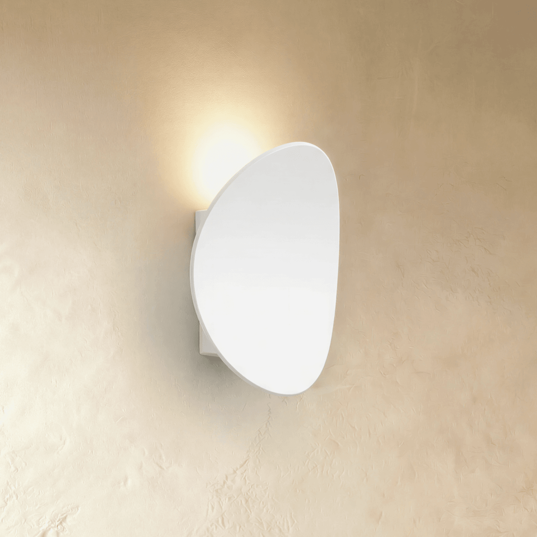 Modern Matte Aluminium Wall Sconce | Hardwired Round Light for Living Room 2