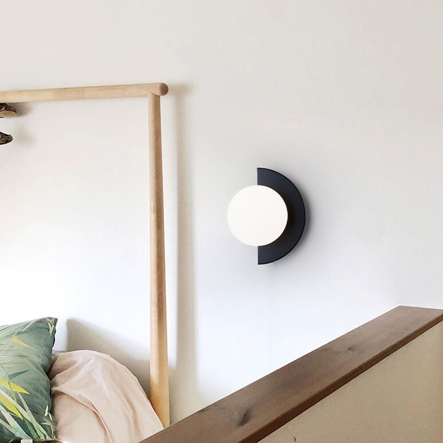 Modern Matte Black Metal Wall Sconce | Selectable LED Lighting for Living Room Bedroom Hallway 0