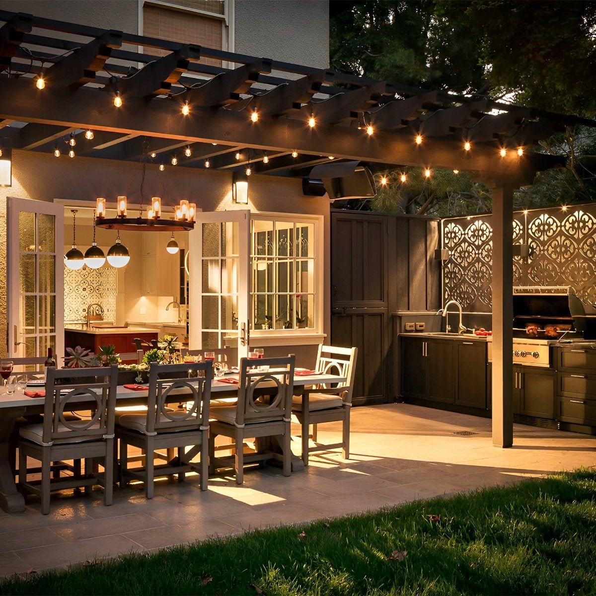 Retro Black Outdoor String Lights | Weatherproof Dimmable Festoon Lighting for Patio 5