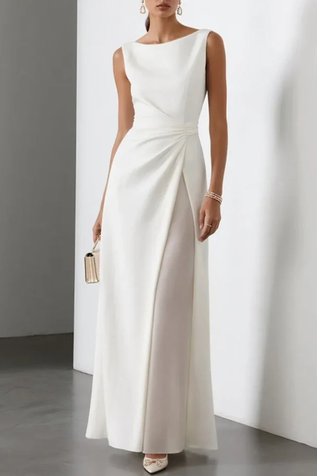 Women's Elegant Polyester Maxi Dress | Flowing Sleeveless Wedding Guest Gown 1