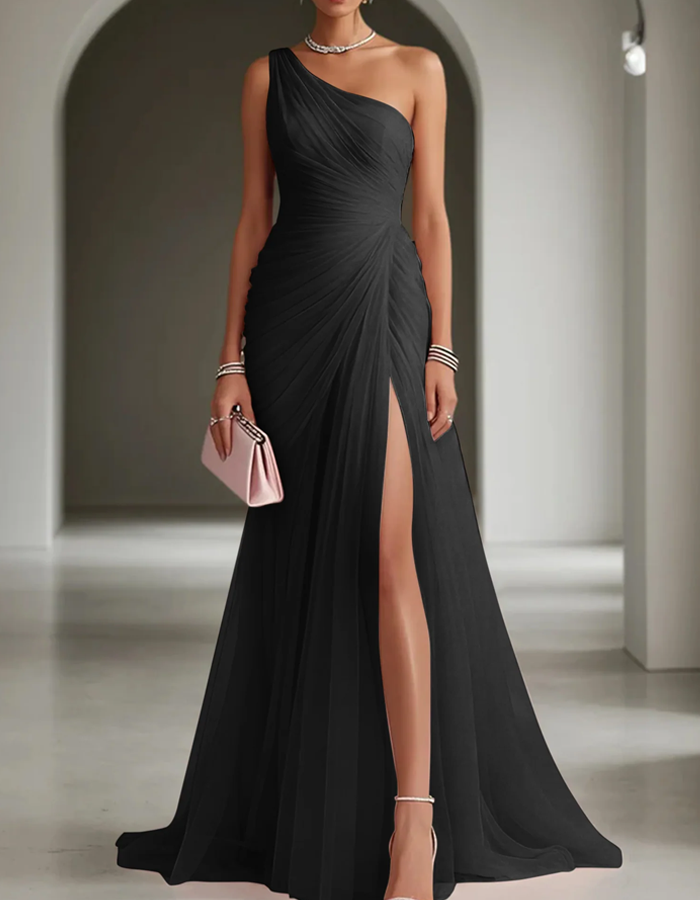 Women's Pleated Chiffon Maxi Dress | Elegant One-Shoulder Formal Gown for Summer Events 3